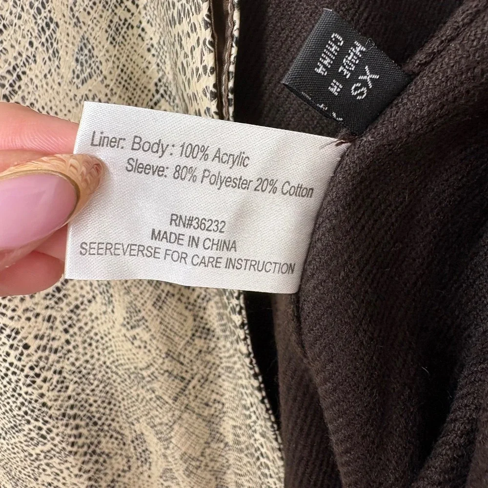 SOLD - Picture 4 of 6